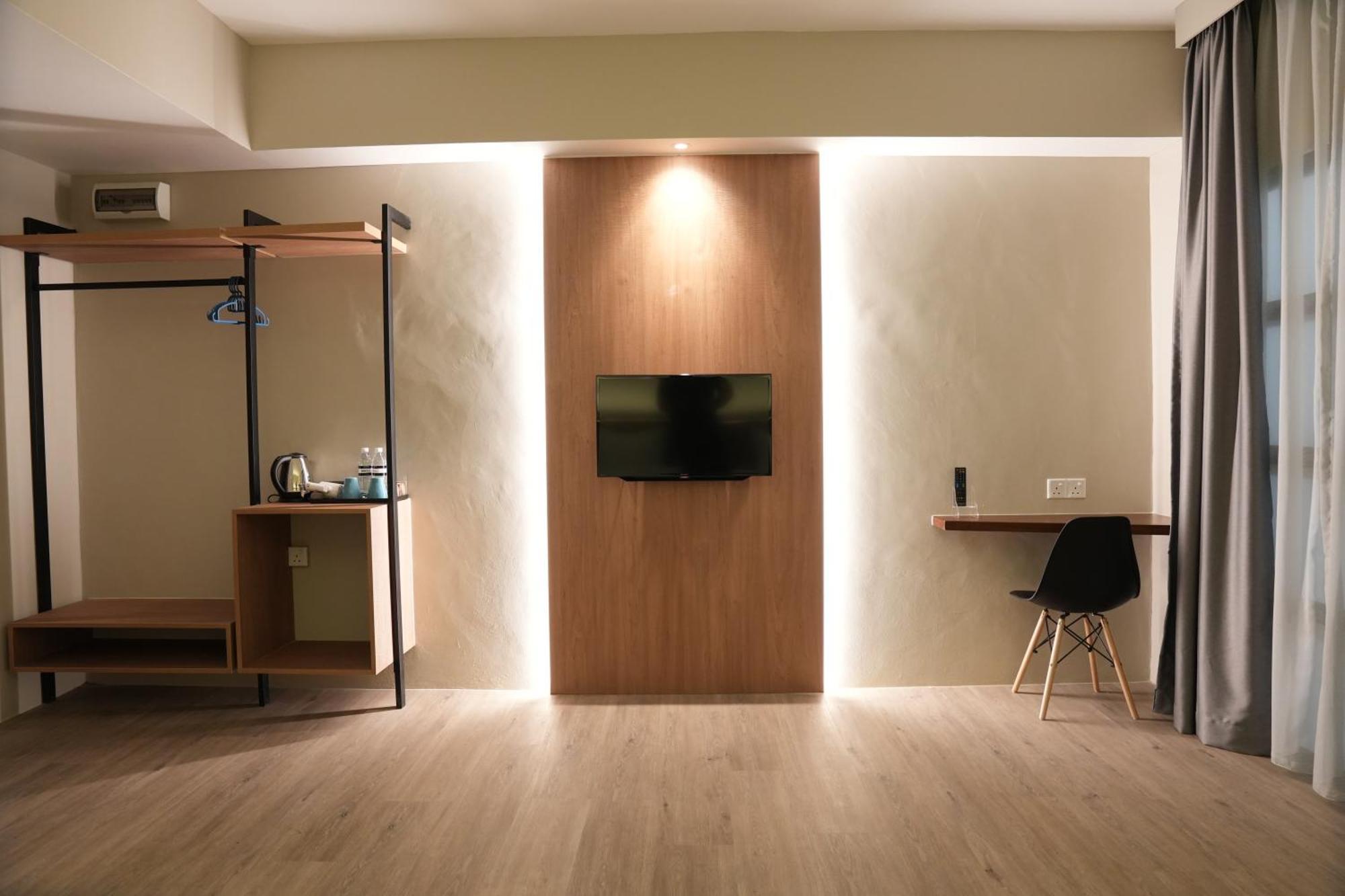 Roxy Hotel Aiman Кучинг Екстериор снимка