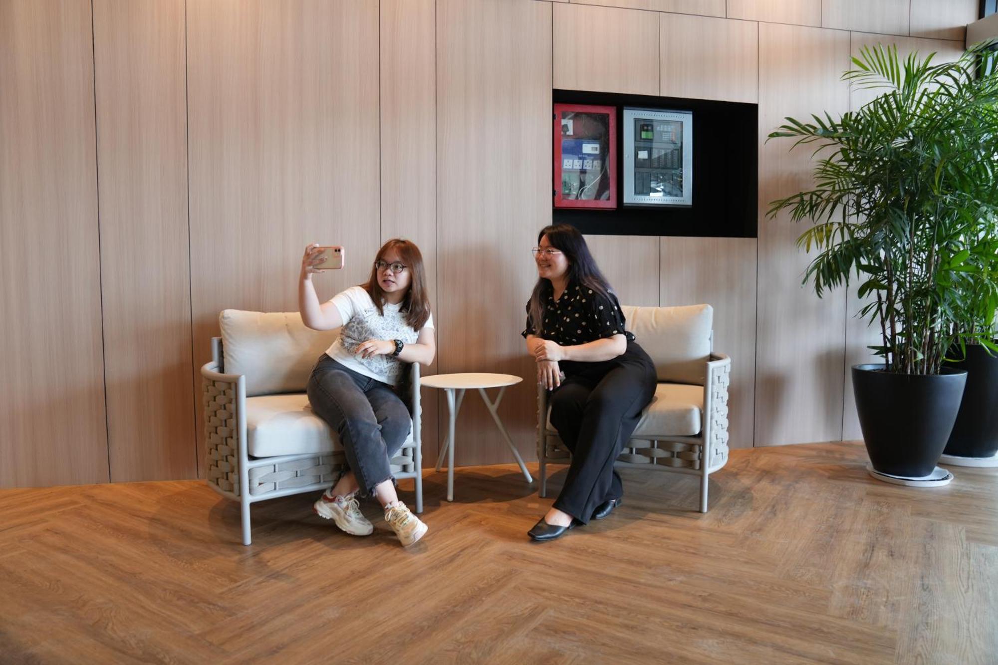 Roxy Hotel Aiman Кучинг Екстериор снимка